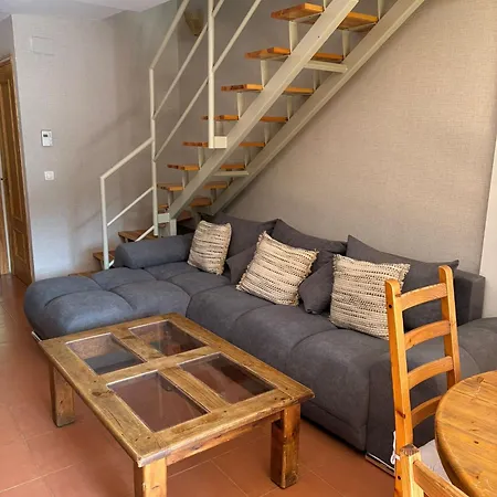 Apartment Duplex Con Jardin En Pirineos, Totalmente Equipado Villanua