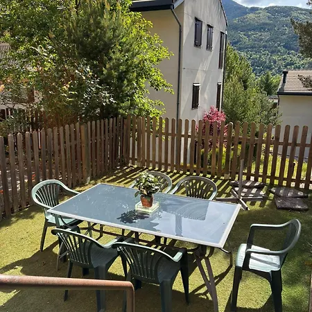 Apartment Duplex Con Jardin En Pirineos, Totalmente Equipado Villanua